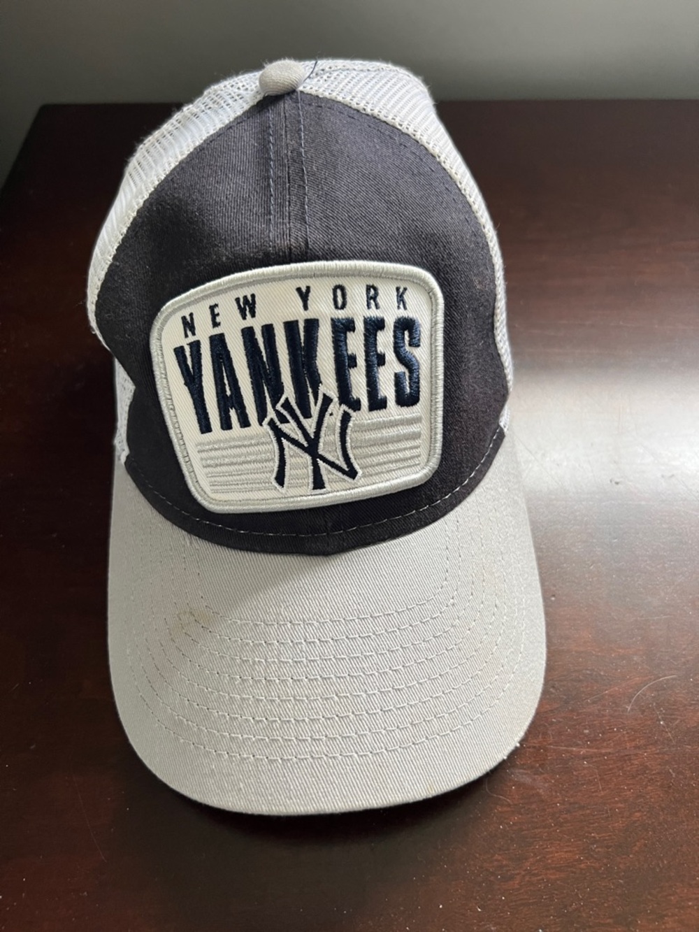 New Era Youth Hat Label - Blue & White